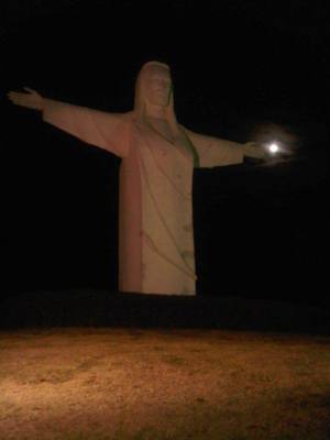 Jesus of the Ozarks.  Second largest Jesus only to the one in Brazil.