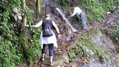 Raise your hand if you hiked the jungles of Ecuador today.  Our guide said he's been doing this for 16 years and we're o