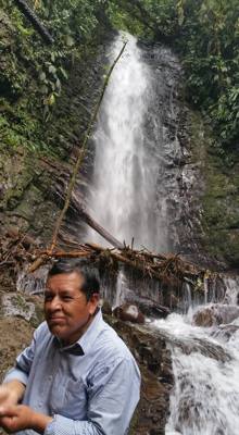 Raise your hand if you hiked the jungles of Ecuador today.  Our guide said he's been doing this for 16 years and we're o