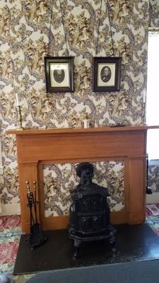 Stopped by Abraham Lincoln's house on the way home from Chicago. Aaron slept in the car.