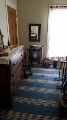 Stopped by Abraham Lincoln's house on the way home from Chicago. Aaron slept in the car.