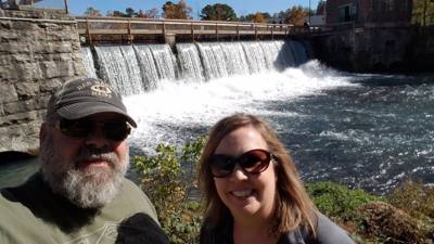 Julie and I took a little side trip while on our way back from Memphis. This is a neat little Park.