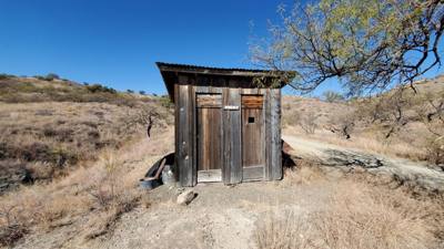 So if you Google "stuff to do in southern Arizona that doesn't require a stupid mask" you'll end up going to the ghost t