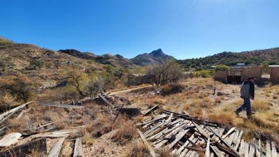 So if you Google "stuff to do in southern Arizona that doesn't require a stupid mask" you'll end up going to the ghost t