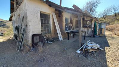 So if you Google "stuff to do in southern Arizona that doesn't require a stupid mask" you'll end up going to the ghost t