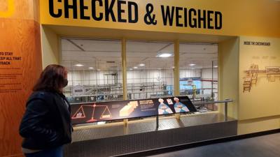 Hard to pass up a shot at ice cream.  This is the Tillamook Creamery.  It's was pretty good but Julie and I agreed the B
