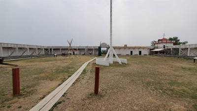 Our other stop today was at Fort Union. This one looks much more like what you would expect a fort to look like. The oth