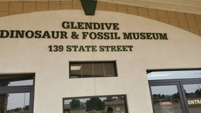 Fossils are always good and Avery is a dinosaur enthusiast.  That said, I had to hold my tongue a little in this place. 