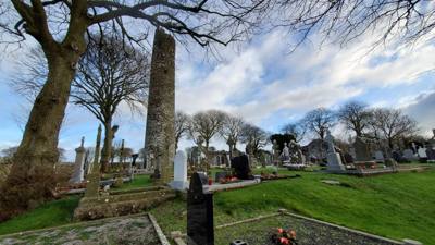 Interesting stop on the way to Belfast today.  A Monastic site.  Learned something new about the Celtic Cross.  Apparent