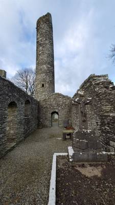 Interesting stop on the way to Belfast today.  A Monastic site.  Learned something new about the Celtic Cross.  Apparent