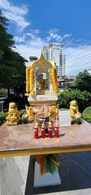 Shrine outside of our hotel in Bangkok.