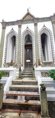 This is part 1 of our Grand Palace and Temple of the Emerald Buddha tour.  Beautiful, ornate and overwhelming.  There wa