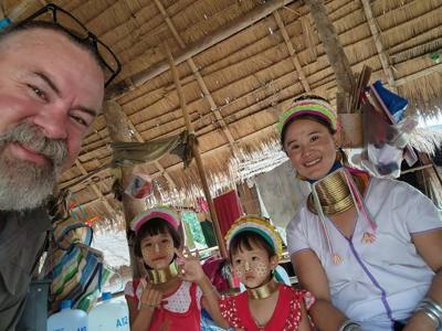 Got to experience the Padong people of Thailand this afternoon.  Also known as the Long Neck Karan people.  Our tour gui