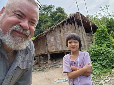 Got to experience the Padong people of Thailand this afternoon.  Also known as the Long Neck Karan people.  Our tour gui
