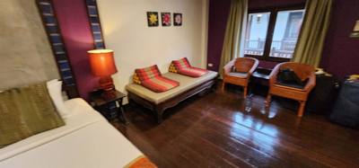 Last nights sleeping venue was pretty nice. The beds were a little stiff and the air conditioner only got down to 77 de