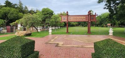 Spent the morning exploring the ruins of old Sukhothai. Several ancient temples. Udom brought us here in the morning b