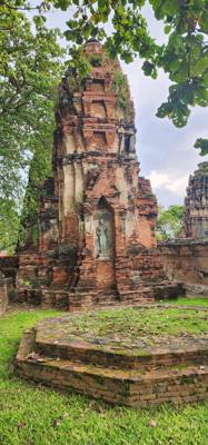 Last Temple for the day.  Same with the last one this one was ravaged by war.  A head removed from one of the Buddha's w