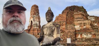 Last Temple for the day.  Same with the last one this one was ravaged by war.  A head removed from one of the Buddha's w