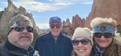 A quick stroll through Garden of the Gods to earn our Thanksgiving day meal?  Sounds like a plan!