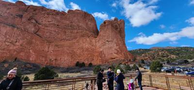 A quick stroll through Garden of the Gods to earn our Thanksgiving day meal?  Sounds like a plan!