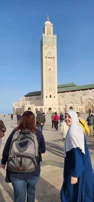 Today we visited the Hassan 2 Mosque with Sadie and her family.  VERY large and ornate.  Love the architecture.  3rd lar