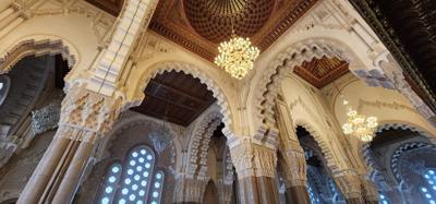 Today we visited the Hassan 2 Mosque with Sadie and her family.  VERY large and ornate.  Love the architecture.  3rd lar