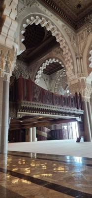 Today we visited the Hassan 2 Mosque with Sadie and her family.  VERY large and ornate.  Love the architecture.  3rd lar