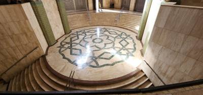 Today we visited the Hassan 2 Mosque with Sadie and her family.  VERY large and ornate.  Love the architecture.  3rd lar