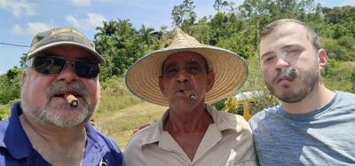 Day trip to Vinales. Got to hang out with some very cool and hard working farmers. Myself and another gal got dehydrat