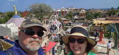 First visit this morning was to an art district called Fusterlandia.  They wanted to call it something fun like Disneyla