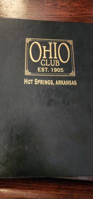 Quick snack at The Ohio Club after our morning adventure.