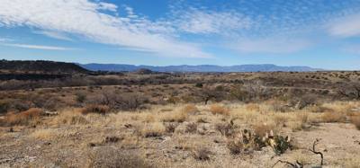 Second stop today on the discover Arizona train... Montezuma's Well.