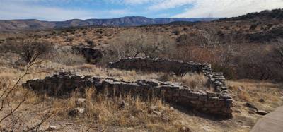 Second stop today on the discover Arizona train... Montezuma's Well.