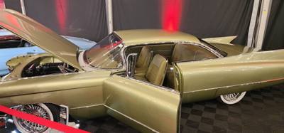 Barrett-Jackson Auction for most of today.  Crazy beautiful cars.  We could have sat there watching another few hours.