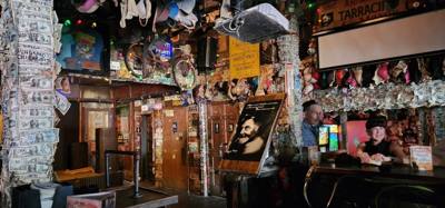 At the request of one of my CVMA brothers Linnea and I hit this place for a pirate punch, to touch the Client Eastwood b