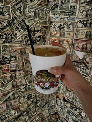 At the request of one of my CVMA brothers Linnea and I hit this place for a pirate punch, to touch the Client Eastwood b