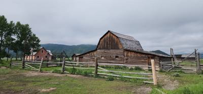 Quick stop to see Mormon Row over by the Tetons.  Pretty interesting.  Avery was more interested in the ground squirrels