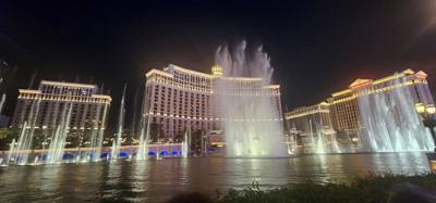 And of course no trip to Vegas is complete without your obligatory Bellagio fountain show.  Always nice.