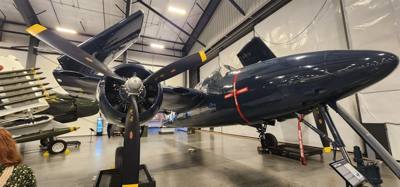 Julie and I love the air museums!  Posted pics of this place before but I can't help myself but to do it again.  Fond me
