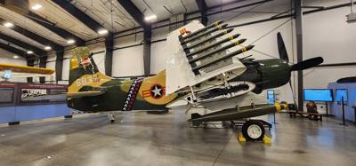 Julie and I love the air museums!  Posted pics of this place before but I can't help myself but to do it again.  Fond me