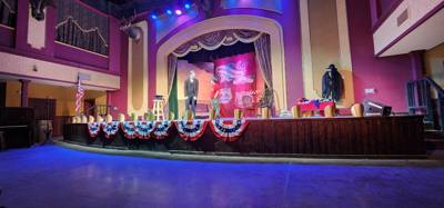 Old Tucson for some fun this afternoon.  Avery, Aaron and I got to participate in the magic show.  Technically Julie too