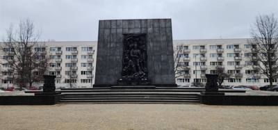 Tour of Warsaw, Poland this morning (Part 1).  Got to see many famous monuments, statues, and tributes to the city. Wond