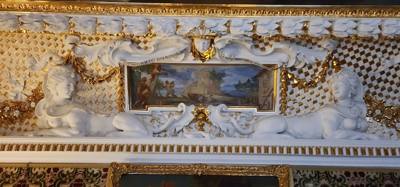 Part 1 of our tour of the kings palace.  Wilanów Palace is a former royal palace located in the Wilanów district of Wars