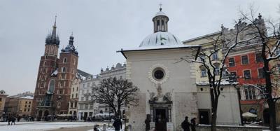 Walking tour of Old Town Krakow.