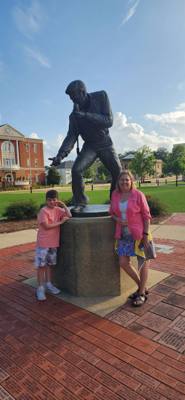 We took a driving tour of spots in Tupelo that were important in Elvis' life.  They are in no particular order but inclu