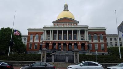 An inexpensive, good for you, lots of learning experience we had in Boston was walking the Freedom Trail.  Throughout do