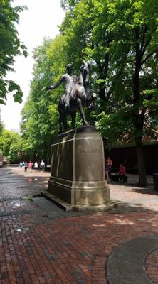 An inexpensive, good for you, lots of learning experience we had in Boston was walking the Freedom Trail.  Throughout do