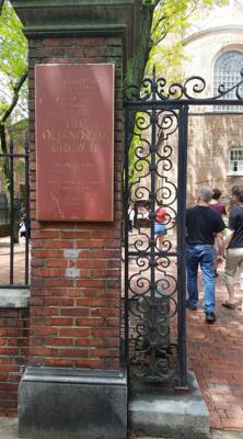 An inexpensive, good for you, lots of learning experience we had in Boston was walking the Freedom Trail.  Throughout do