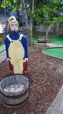 Next up on the mini-golf extravaganza was Putter's Paradise. Bonus...their ice cream shop was open. This course was no