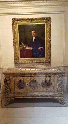 So while Julie and I were in Newport, RI we had some spare time so we decided to stop by a few of the Vanderbilt mansion